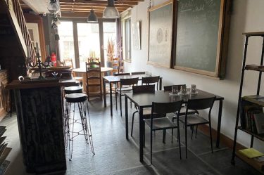 The bar of La Bouchère 33